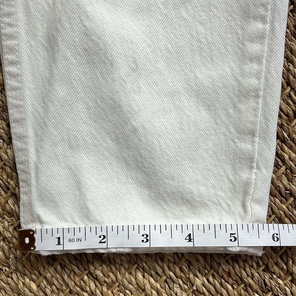 Vintage Levi 550 Jeans - Picture 10 of 15